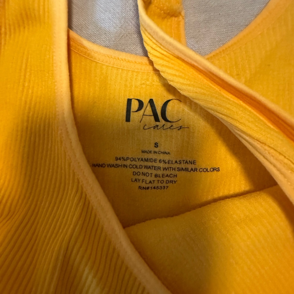 PacSun Yellow Ribbed Crop Top - Picture 2 of 2